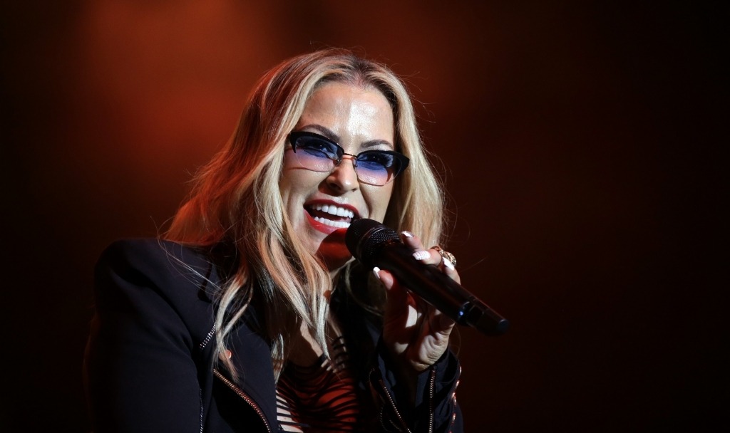 Anastacia biography