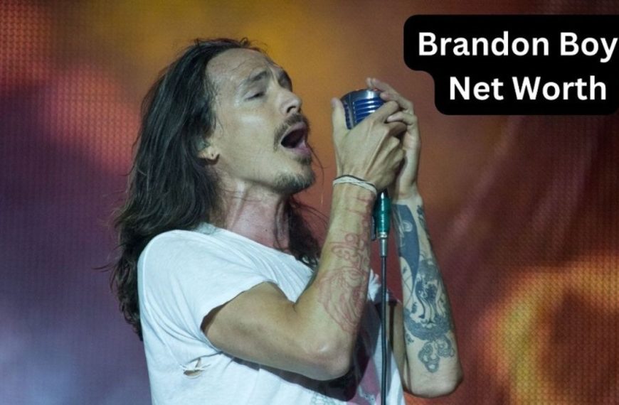 Brandon Boyd Net Worth