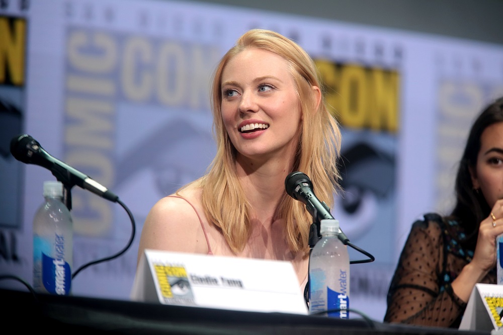 Deborah-Ann-Woll-Income