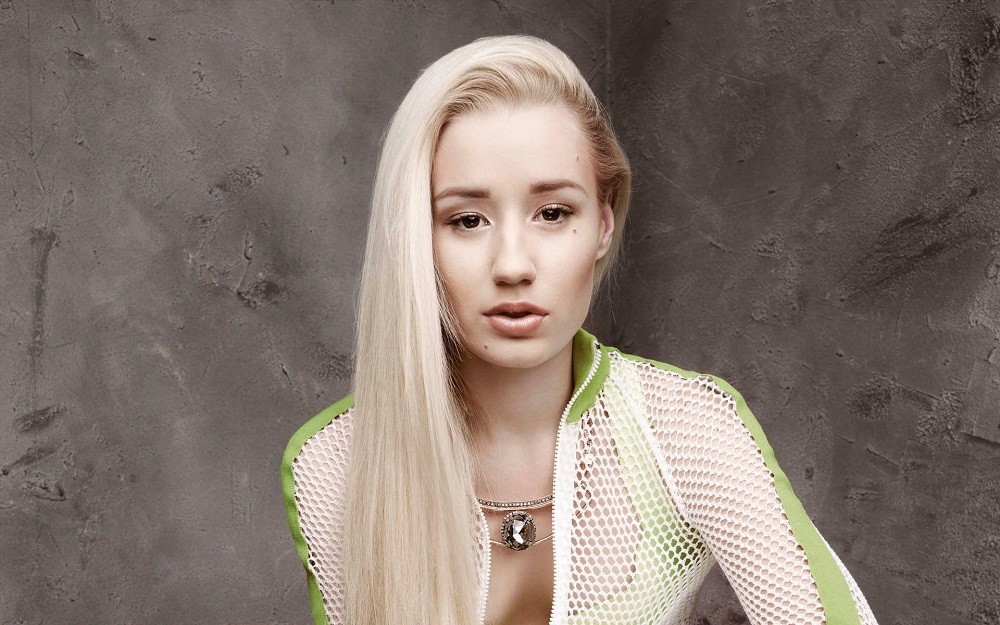 Iggy-Azalea-Hot