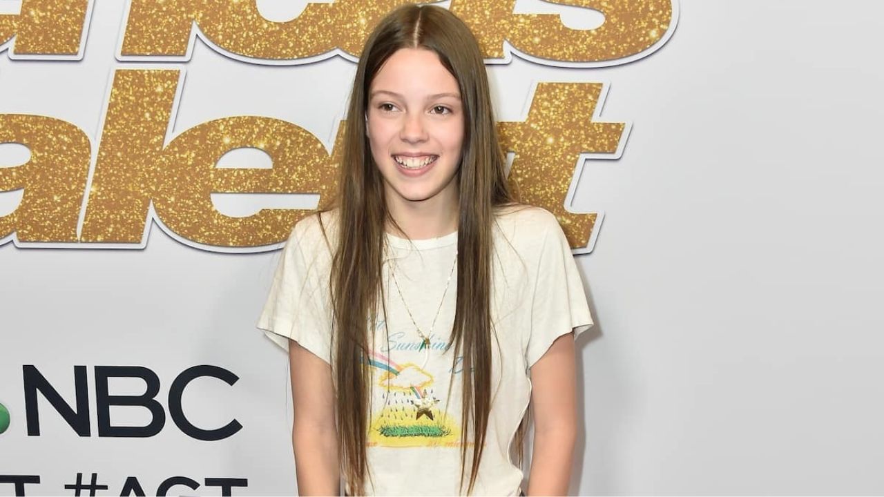 Courtney Hadwin biography