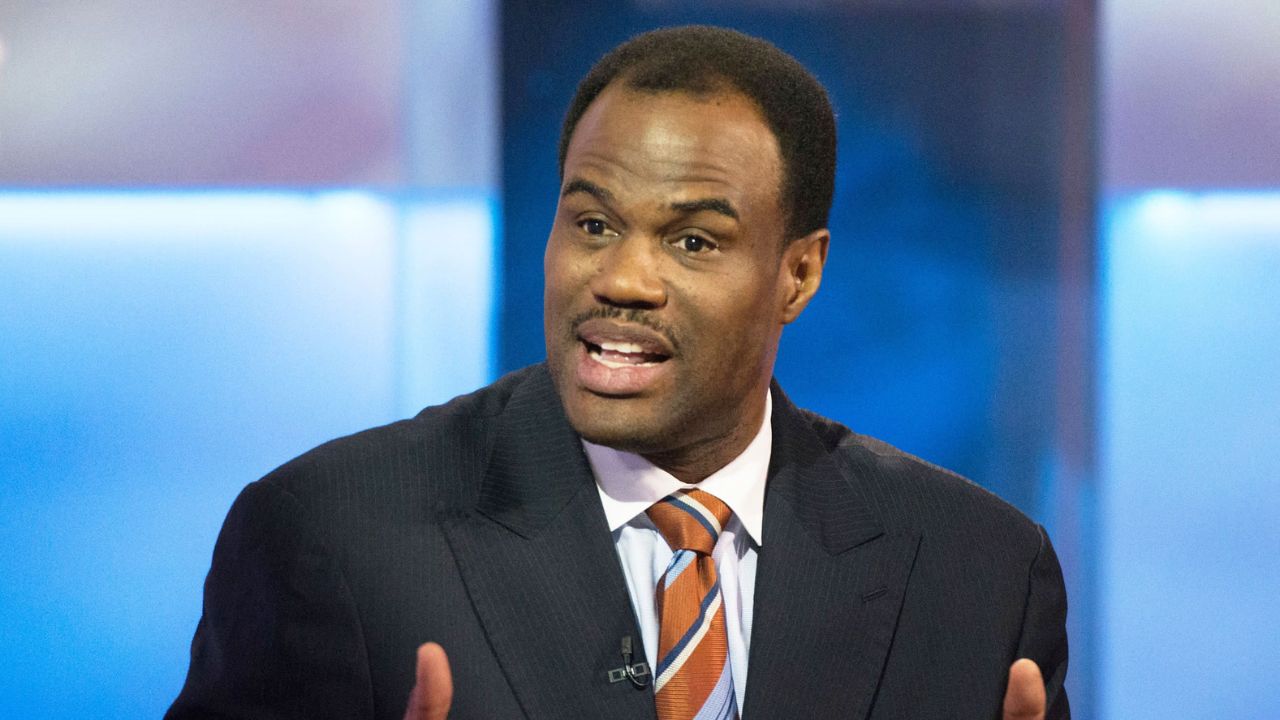 David Robinson Salary