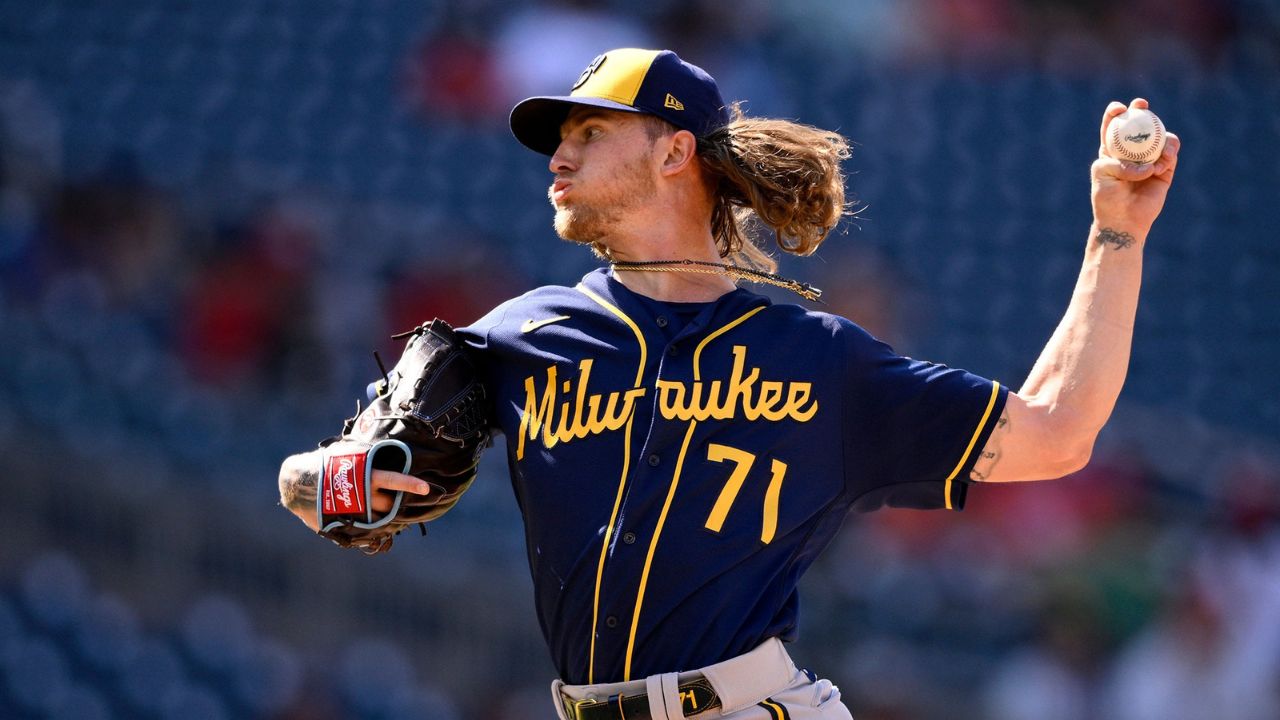 Josh Hader salary