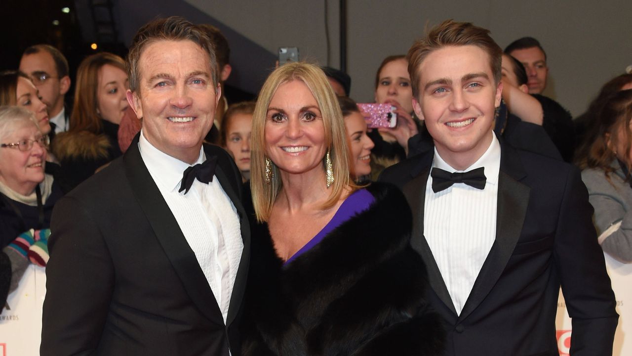 Bradley Walsh biography