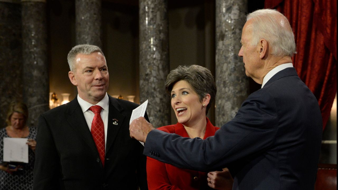 Joni Ernst biography