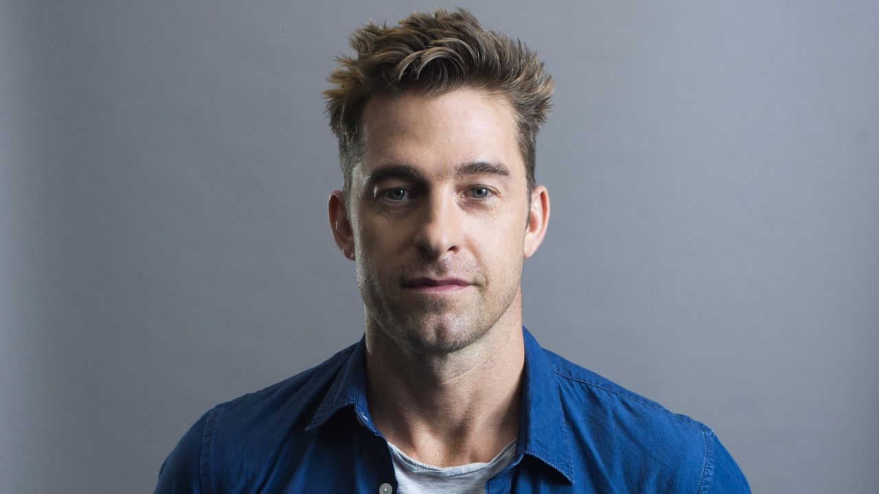 Scott Speedman income